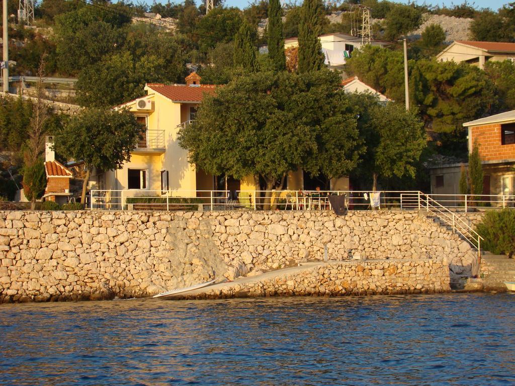 Apartmani Lisak Ugrina Baric Draga Luaran gambar